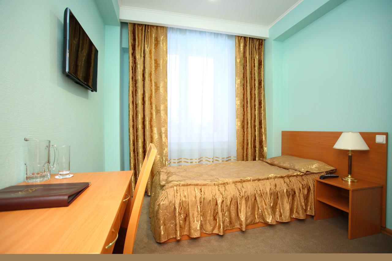 Hotel Rossiya Noyabrsk Quarto foto